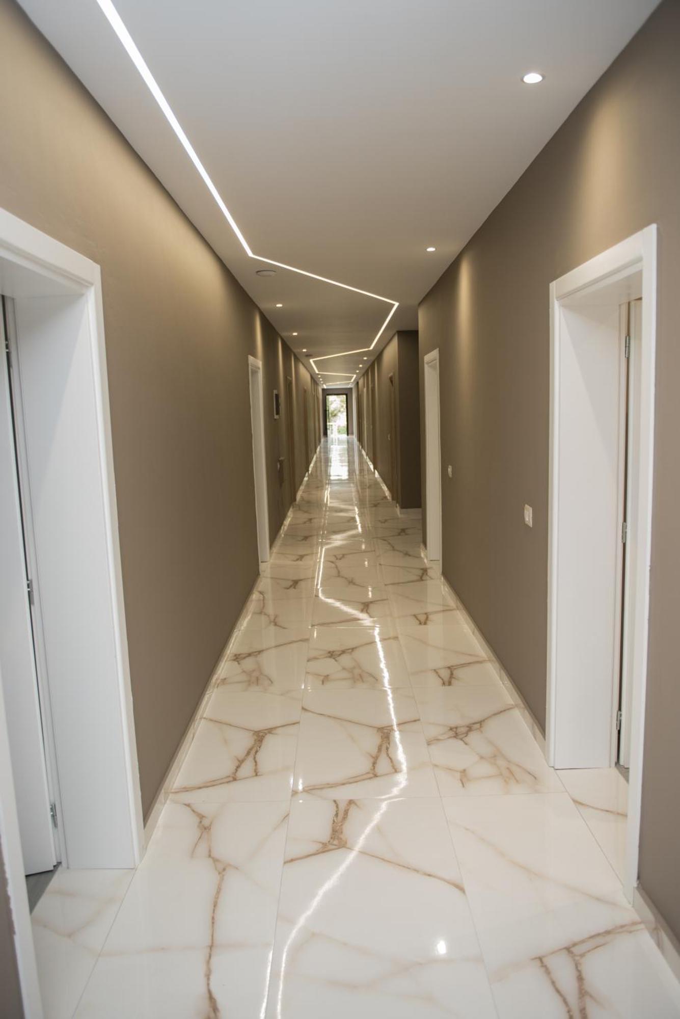 New Donantelo Hotel Vlorë エクステリア 写真
