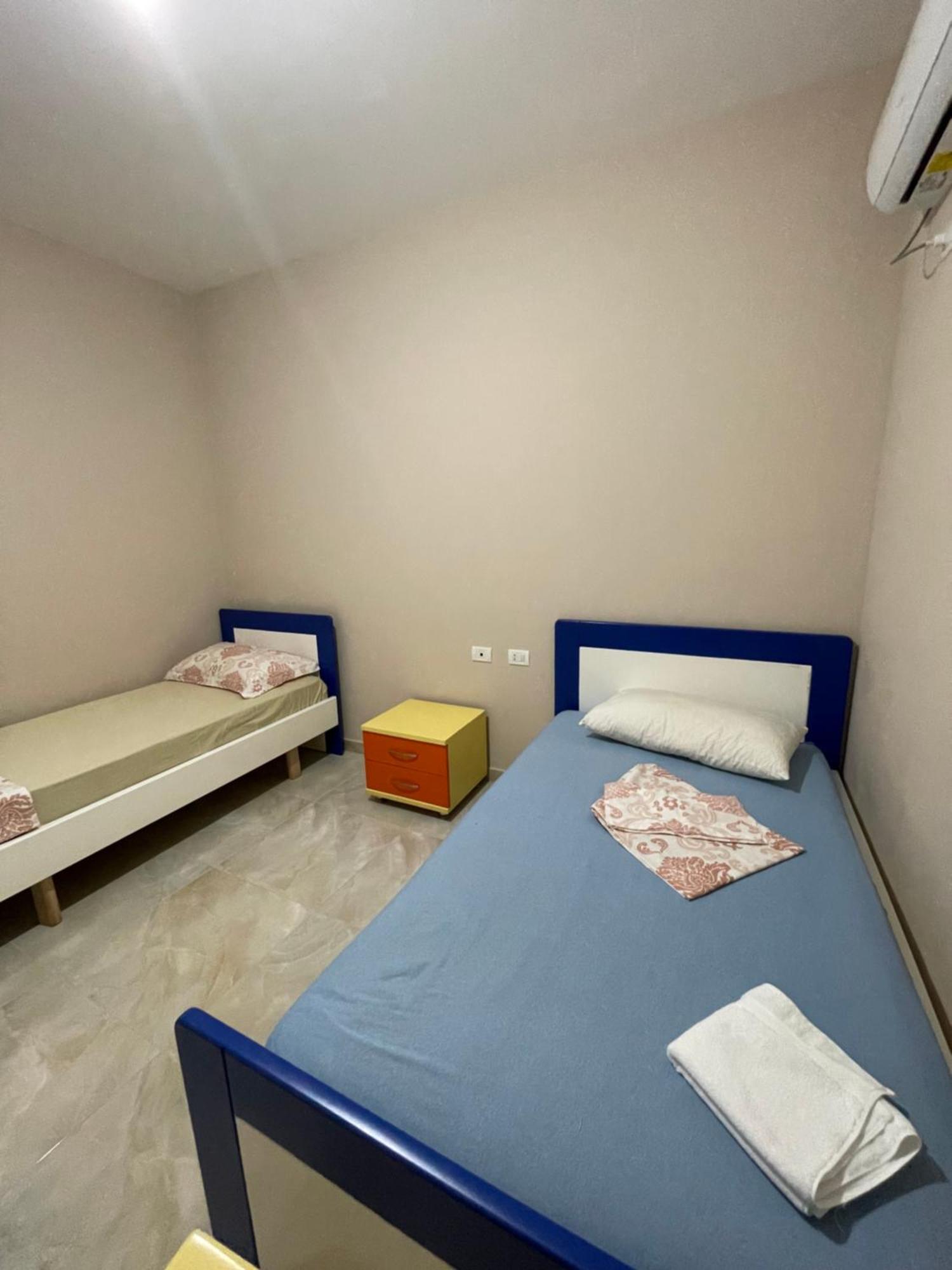 New Donantelo Hotel Vlorë エクステリア 写真